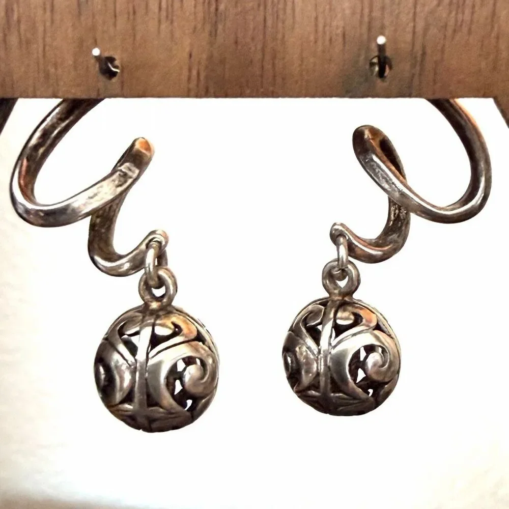 Vintage Sterling Silver Balinese Filigree Sphere Dangle Earrings